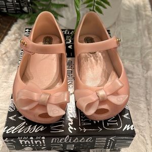 Mini Melissa Ultragirl Bow II